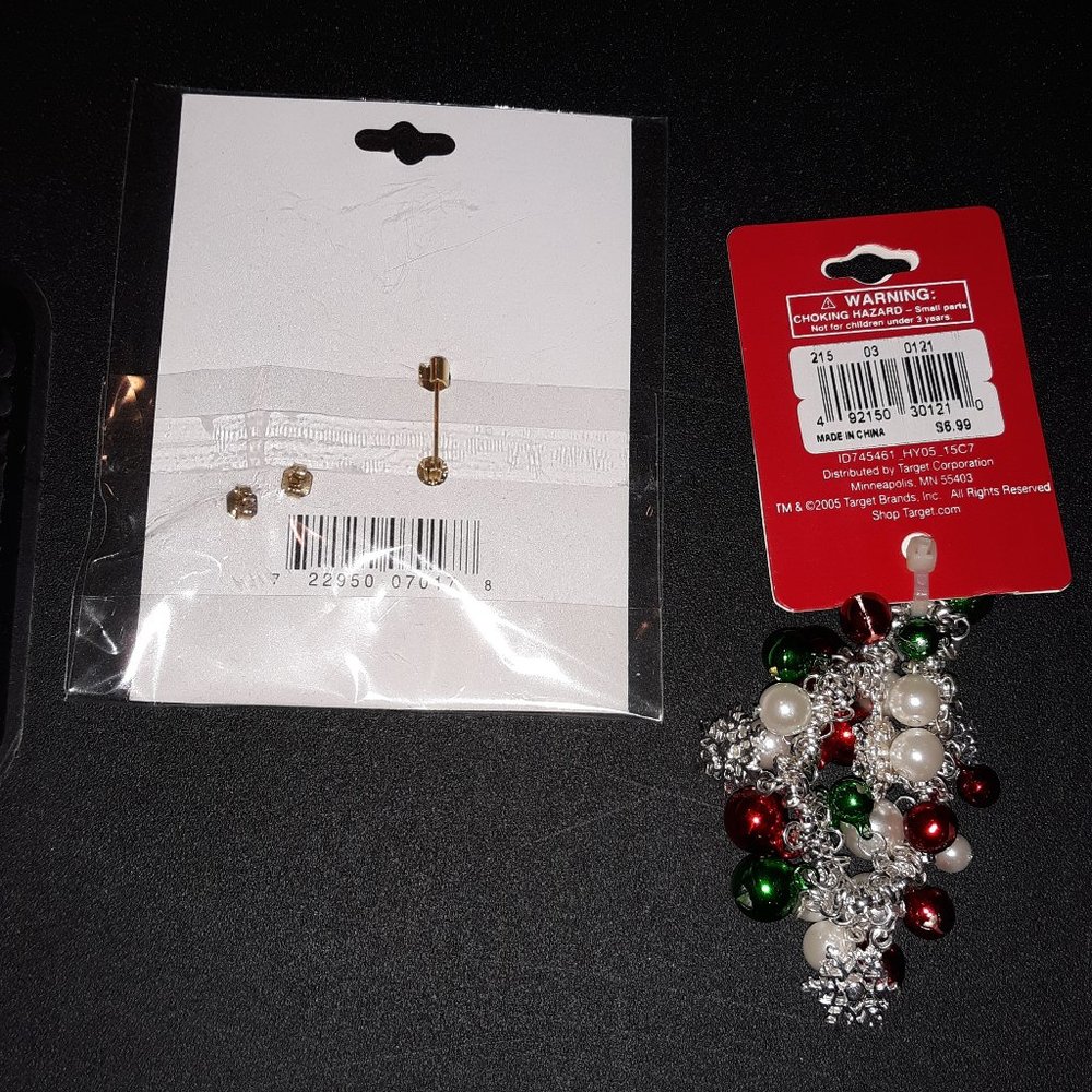 New Christmas Tree Pin, Earrings, Bracelet - Picture 2 of 2